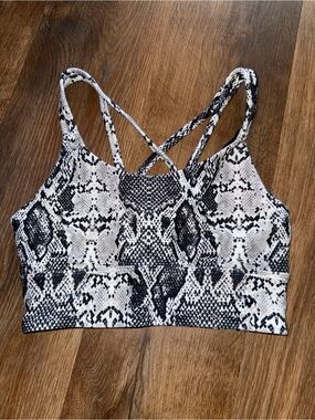 Balance Collection Sports Bra - size XS